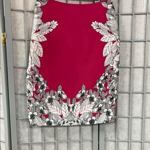Tristan Pink Embellished Pencil Skirt Cocktail, Size 2